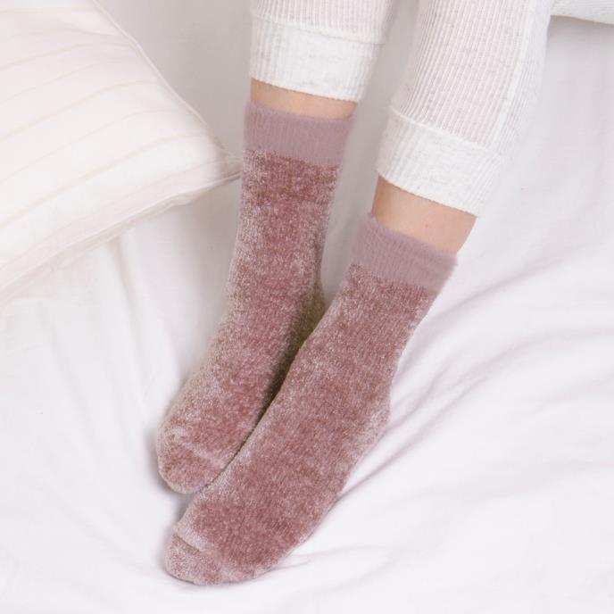totes toasties® Ladies Fair Isle & Chenille Supersoft Bed Socks (Twin Pack) Fairisle / Dusky Pink Extra Image 2